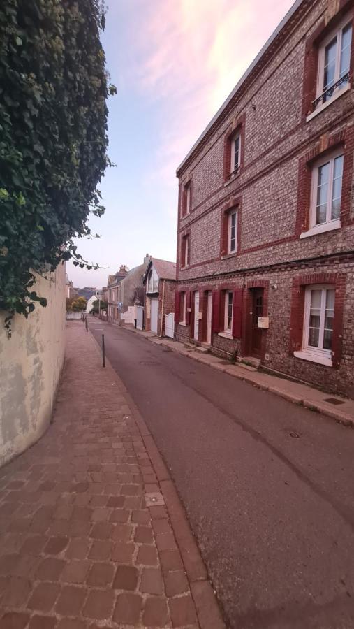 Pied A Terre Hyper Centre Tout Confort Etretat Bagian luar foto